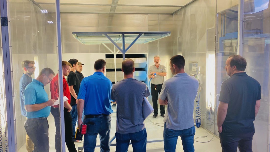 a powder coating training class from Parker Ionics